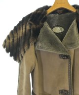 FENDI（フェンディ）その他 ベージュ サイズ:38(S位) レディース/2200668074018