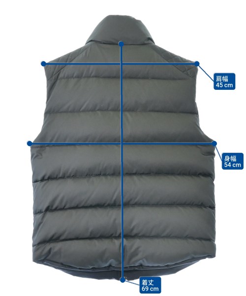 FENDI（フェンディ）ダウンジャケット/ダウンベスト 黒 サイズ:48(L位) メンズ/2200668074902