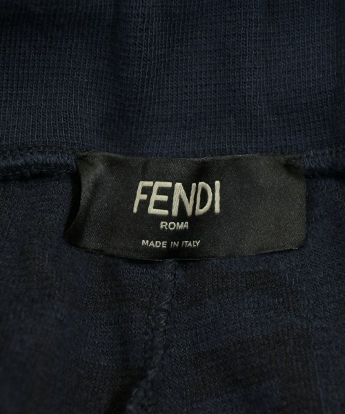 FENDI（フェンディ）ショートパンツ 紺 サイズ:44(S位) メンズ/2200697072054