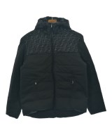 FENDI ダウンジャケット/ダウンベスト
