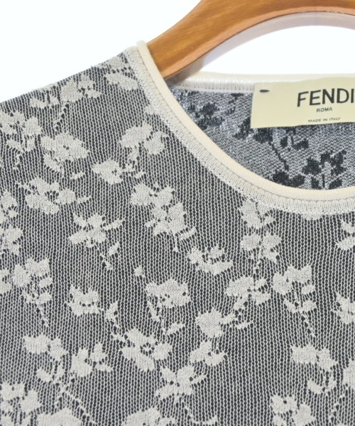 FENDI（フェンディ）ニット・セーター 白 サイズ:36(XS位) レディース/2200698840034