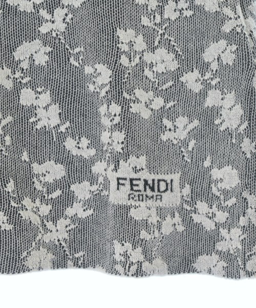FENDI（フェンディ）ニット・セーター 白 サイズ:36(XS位) レディース/2200698840034