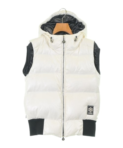 FENDI(フェンディ)ダウンジャケット/ダウンベスト 白 サイズ:40(M位)/2200654150153