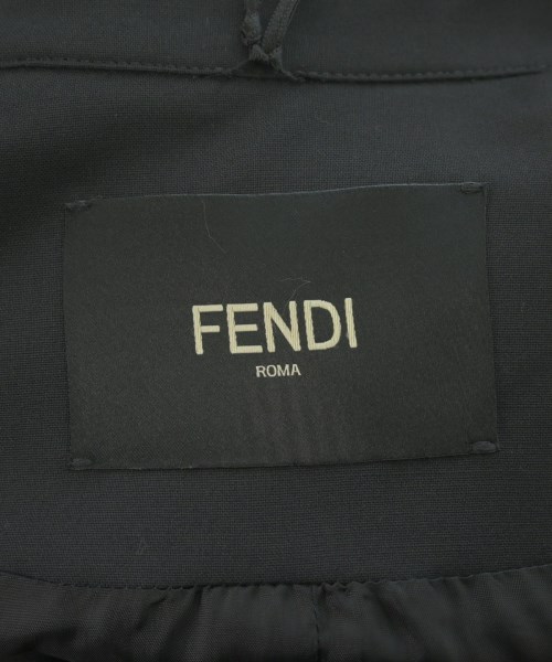 FENDI（フェンディ）カジュアルシャツ 黒 サイズ:48(L位) メンズ/2200662073031