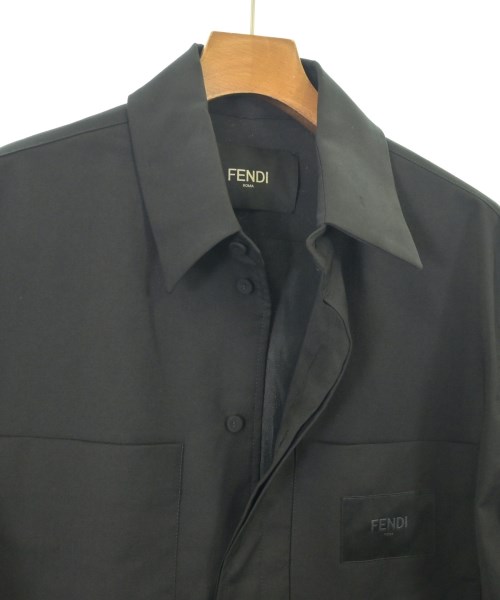 FENDI（フェンディ）カジュアルシャツ 黒 サイズ:46(M位) メンズ/2200712936064
