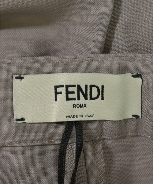 FENDI（フェンディ）ショートパンツ ベージュ サイズ:36(XS位) レディース/2200712936194