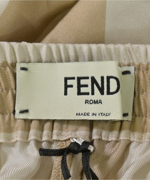 FENDI（フェンディ）ショートパンツ ベージュ サイズ:38(S位) レディース/2200712936255