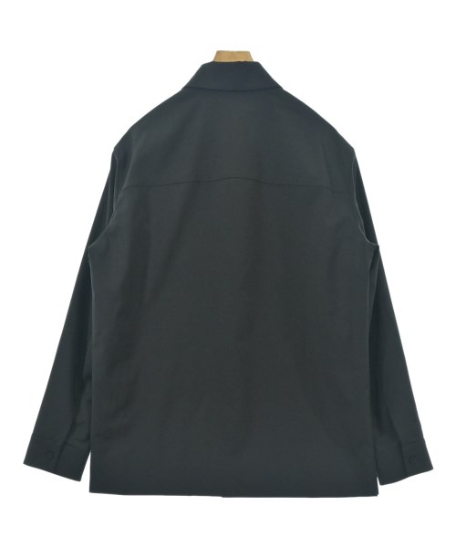 FENDI（フェンディ）カジュアルシャツ 黒 サイズ:48(L位) メンズ/2200713847024