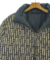 FENDI（フェンディ）ダウンジャケット/ダウンベスト 紺 サイズ:50(XL位) メンズ/2200646094014