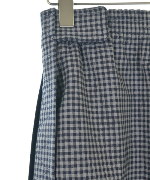 FENDI（フェンディ）ミニスカート 紺 サイズ:36(XS位) レディース/2200646510248