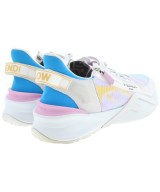 FENDI（フェンディ）スニーカー 白 サイズ:UK9(27.5cm位) メンズ/2200643904125