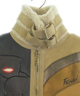 FENDI（フェンディ）ブルゾン ベージュ サイズ:34(XXS位) レディース/2200651204033
