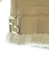FENDI（フェンディ）ブルゾン ベージュ サイズ:34(XXS位) レディース/2200651204033