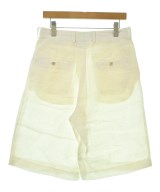 FENDI（フェンディ）ショートパンツ 白 サイズ:46(M位) メンズ/2200653321240