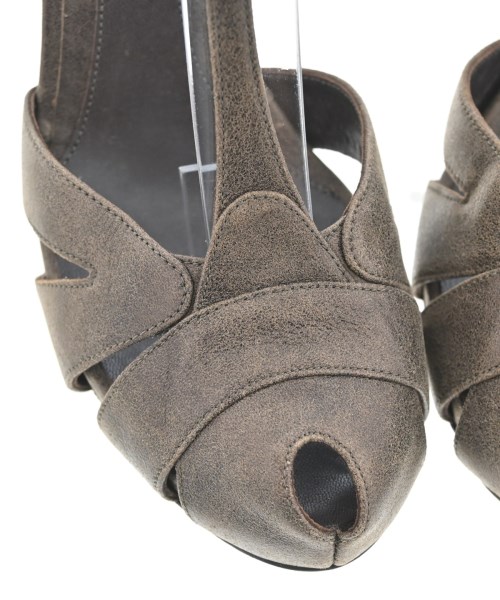 FENDI（フェンディ）サンダル 茶 サイズ:EU38(24.5cm位) レディース/2200705152020
