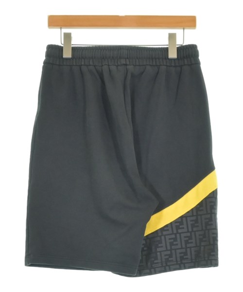 FENDI（フェンディ）ショートパンツ 黒 サイズ:M メンズ/2200705854092