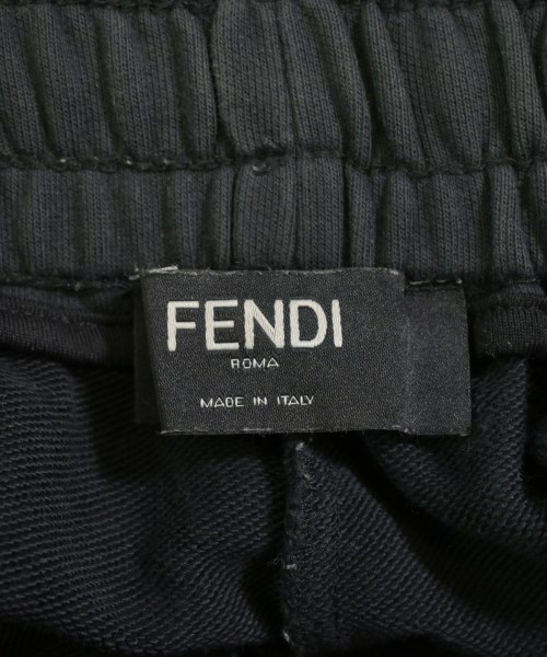FENDI（フェンディ）ショートパンツ 黒 サイズ:M メンズ/2200705854092