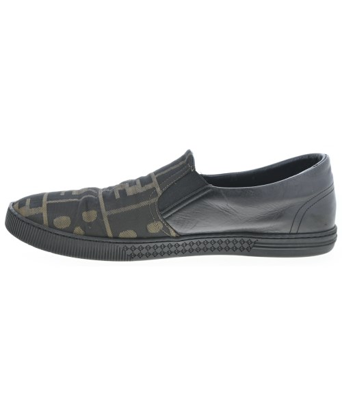 FENDI（フェンディ）スニーカー ベージュ サイズ:UK8(26.5cm位) メンズ/2200706900026