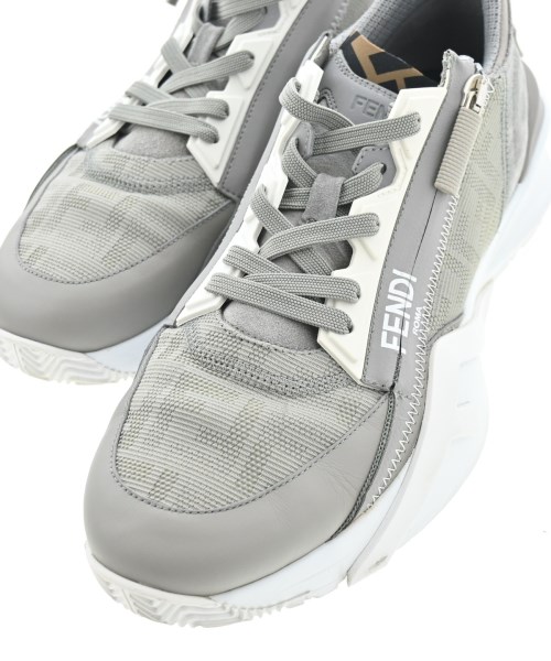 FENDI（フェンディ）スニーカー グレー サイズ:UK8(26.5cm位) メンズ/2200663517107