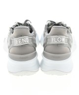 FENDI（フェンディ）スニーカー グレー サイズ:UK8(26.5cm位) メンズ/2200663517107