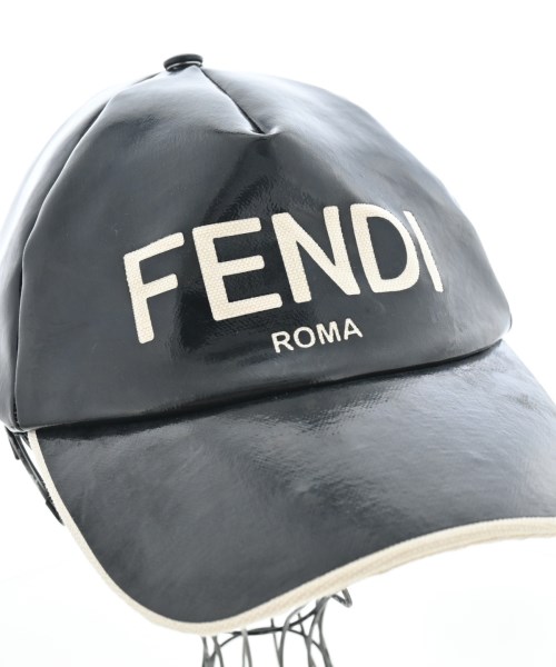 FENDI（フェンディ）キャップ 黒 サイズ:- レディース/2200667394049