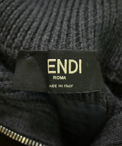 FENDI（フェンディ）ベスト 紺 サイズ:48(L位) メンズ/2200732174026