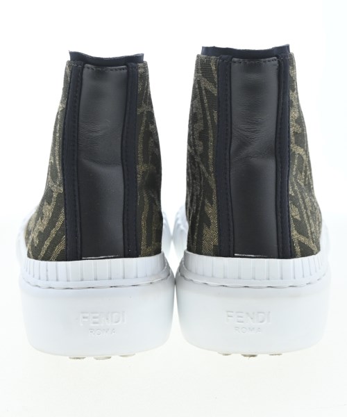 FENDI（フェンディ）スニーカー ベージュ サイズ:UK8 1/2(27cm位) メンズ/2200727923035