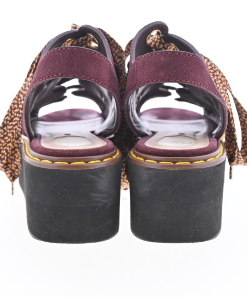 FENDI（フェンディ）サンダル 赤 サイズ:EU37(23.5cm位) レディース/2200728032224