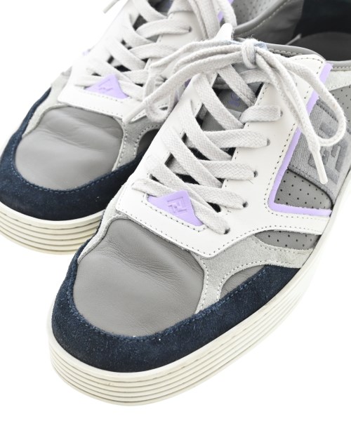 FENDI（フェンディ）スニーカー グレー サイズ:UK7(25.5cm位) メンズ/2200728347106