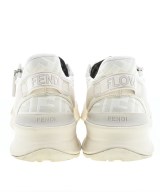 FENDI（フェンディ）スニーカー ベージュ サイズ:-(26.5cm位) メンズ/2200682571012