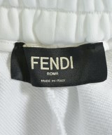 FENDI（フェンディ）ショートパンツ 白 サイズ:M メンズ/2200683787016
