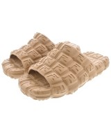 FENDI（フェンディ）サンダル ベージュ サイズ:UK5(23.5cm位) メンズ/2200687283057