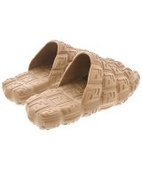 FENDI（フェンディ）サンダル ベージュ サイズ:UK5(23.5cm位) メンズ/2200687283057