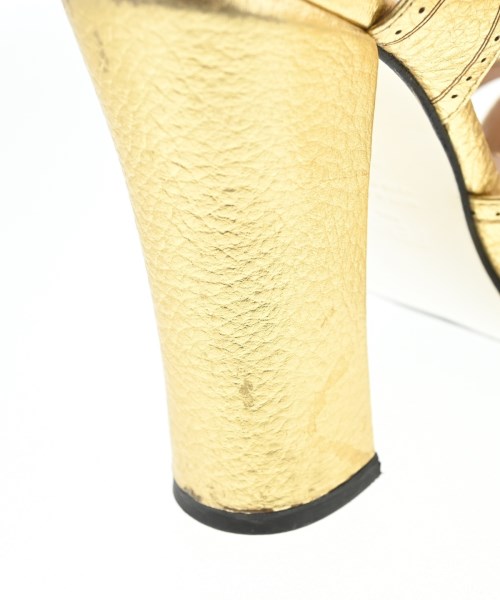 FENDI（フェンディ）サンダル ゴールド サイズ:EU35(21.5cm位) レディース/2200688776336