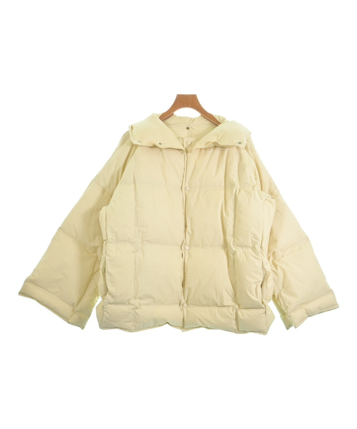 bottega veneta オーバーサイズ ダウンジャケットボッテガ ヴェネタ BOTTEGA VENETA（ボッテガヴェネタ）ダウンジャケット/ダウンベスト 黄