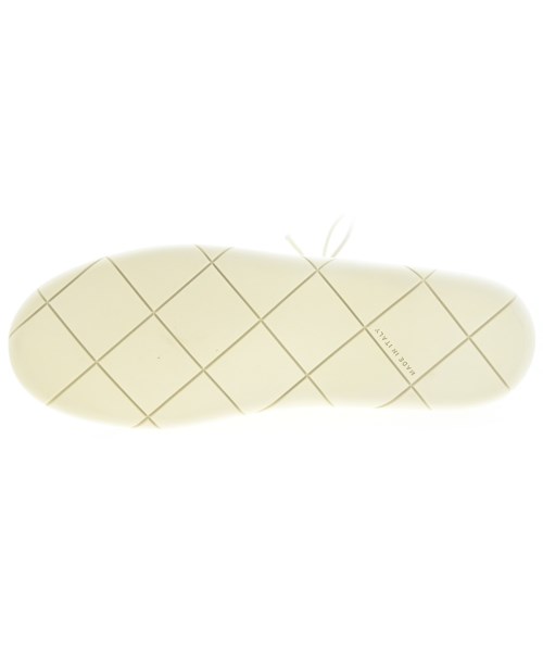 BOTTEGA VENETA（ボッテガヴェネタ）スニーカー ベージュ サイズ:EU40 1/2(25.5cm位) メンズ/2200681084216