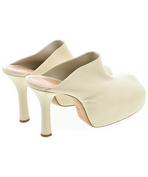 BOTTEGA VENETA（ボッテガヴェネタ）パンプス ベージュ サイズ:EU38 1/2(25cm位) レディース/2200661598047