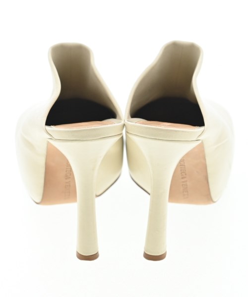 BOTTEGA VENETA（ボッテガヴェネタ）パンプス ベージュ サイズ:EU38 1/2(25cm位) レディース/2200661598047