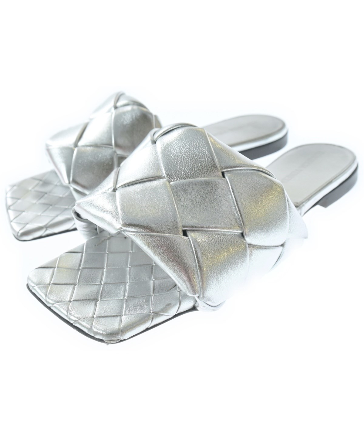 BOTTEGA VENETA(ボッテガヴェネタ)サンダル シルバー サイズ:EU38 BOTTEGA VENETA(ボッテガヴェネタ)サンダル シルバー サイズ:EU38