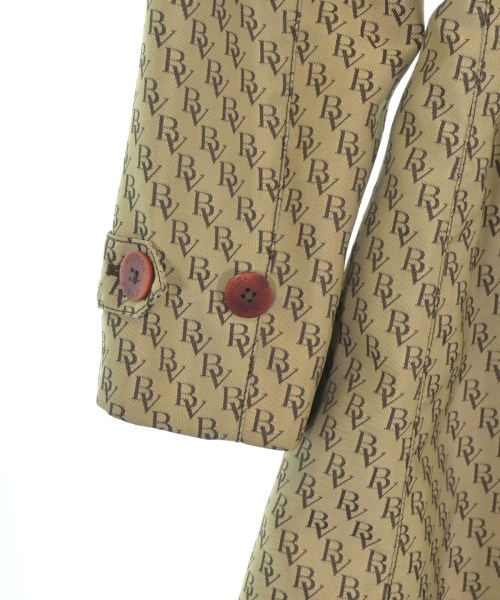 BOTTEGA VENETA（ボッテガヴェネタ）その他 ベージュ サイズ:42(M位) レディース/2200669826012