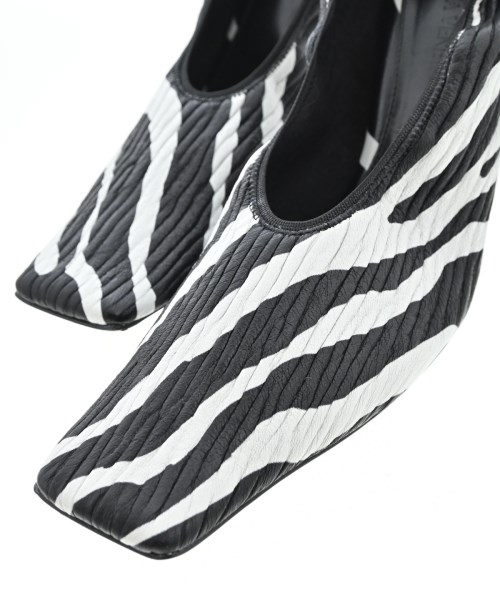 BOTTEGA VENETA（ボッテガヴェネタ）パンプス 黒 サイズ:EU37 1/2(24cm位) レディース/2200721106021