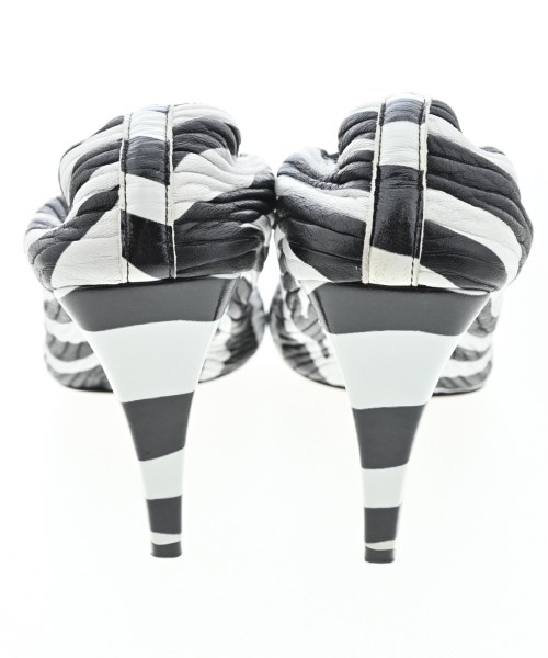BOTTEGA VENETA（ボッテガヴェネタ）パンプス 黒 サイズ:EU37 1/2(24cm位) レディース/2200721106021