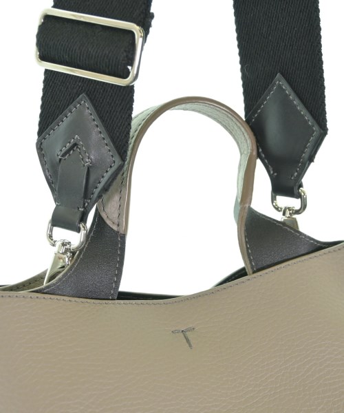 TOD'S（トッズ）ハンドバッグ グレー サイズ:- レディース/2200604715029