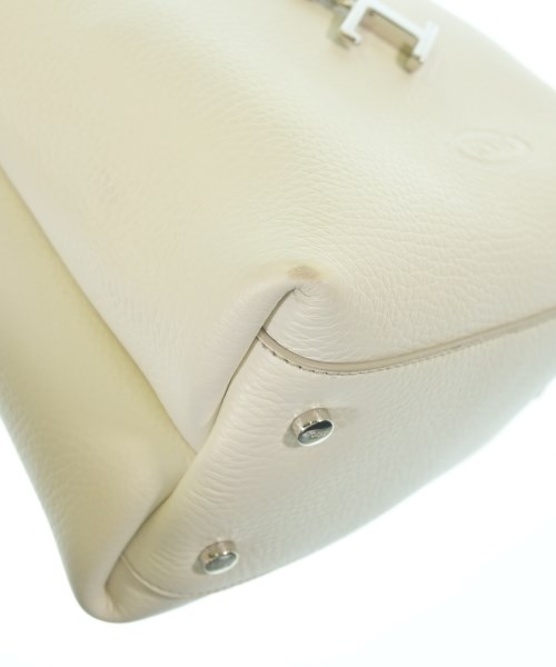 TOD'S（トッズ）ハンドバッグ 白 サイズ:- レディース/2200689623011