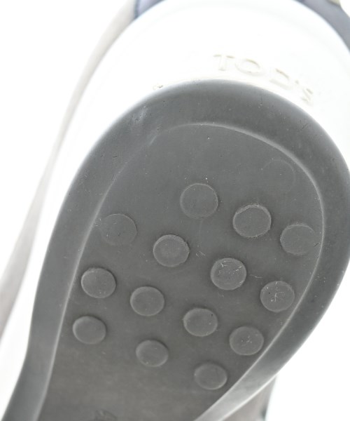 TOD'S（トッズ）スニーカー グレー サイズ:37(23.5cm位) レディース/2200654844090