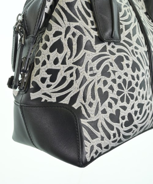 TOD'S（トッズ）ハンドバッグ 黒 サイズ:- レディース/2200646874050