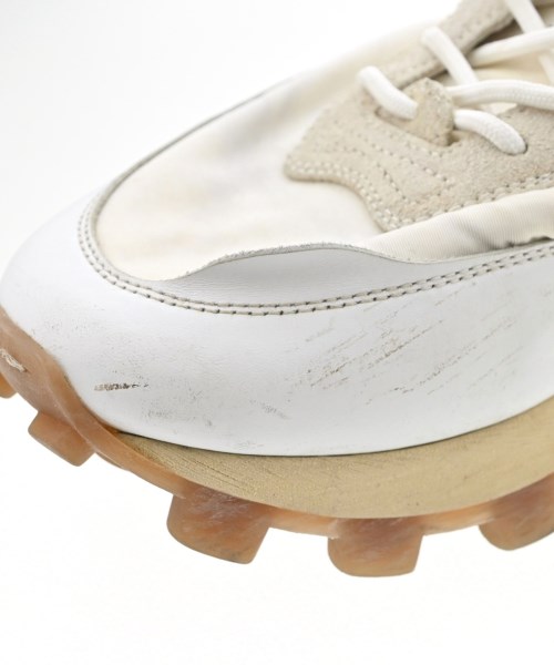 TOD'S（トッズ）スニーカー 白 サイズ:UK8 1/2(27cm位) メンズ/2200721406060