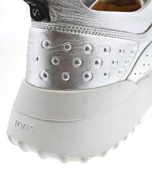 TOD'S（トッズ）スニーカー シルバー サイズ:40 1/2(27cm位) レディース/2200720266191