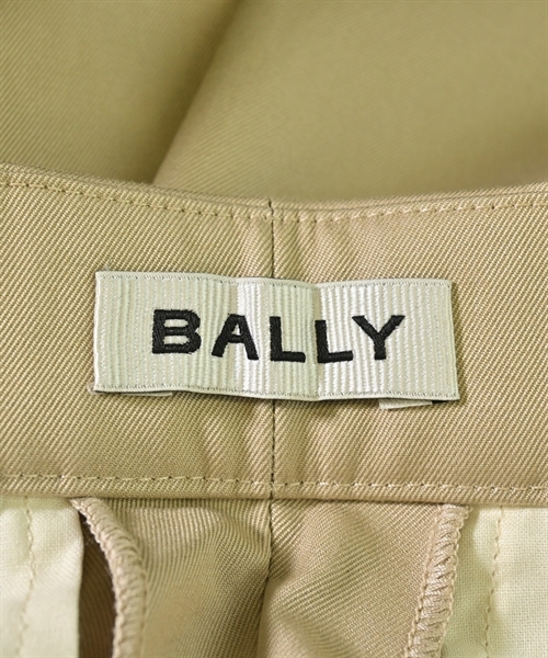 BALLY（バリー）ショートパンツ ベージュ サイズ:50(XL位) メンズ/2200612996038