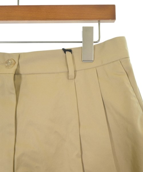 BALLY（バリー）ショートパンツ ベージュ サイズ:44(L位) レディース/2200618975037